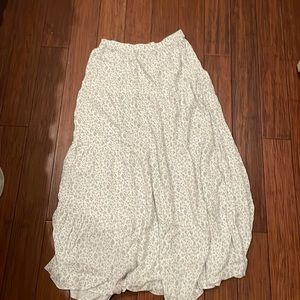 Long Brandy Melville skirt 💗